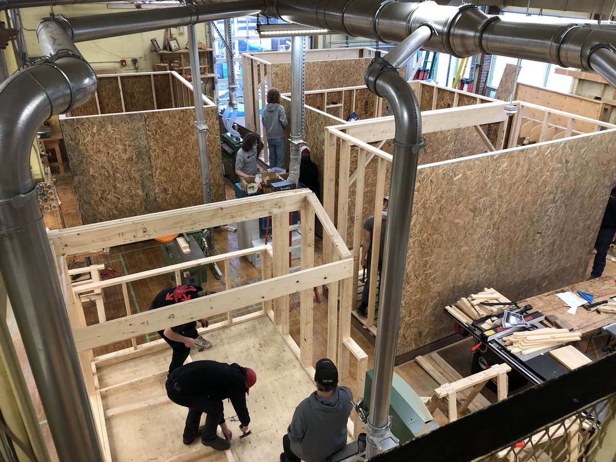 Mr. Schryer’s grade 12 construction students producing a variety of sheds, using materials provided by Home Building Centre. They will be sold at HBC in Lindsay. Great partnership. <a href="/TLDSB_Pathways/">TLDSB Pathways</a>