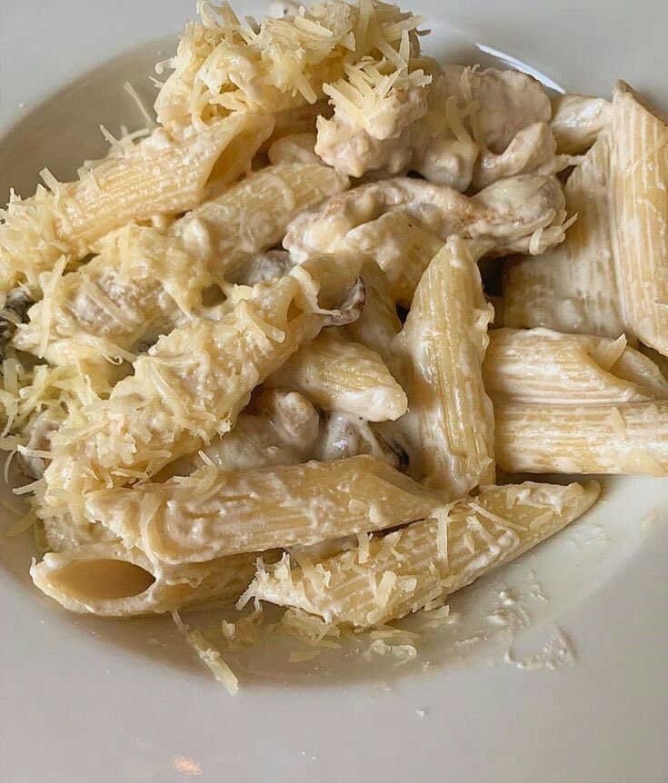 clubdelbajon's tweet photo. Formas de ganar mi corazón y cocinarme esto https://t.co/lMGxPXRlBc