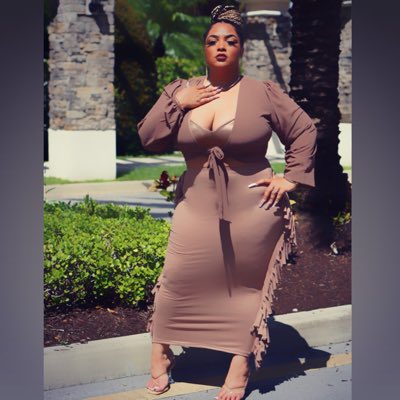 242Alexis's tweet photo. #NewProfilePic https://t.co/J2CgSrHv8y
