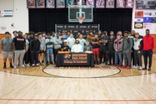 All Glory to God <a href="/Vol_Football/">Tennessee Football</a> <a href="/coachjoshheupel/">Josh Heupel</a> <a href="/Gelarbee/">Glen Elarbee</a> <a href="/scott_altizer/">Scott Altizer</a> <a href="/TigerFB2019/">FayettevilleFB</a>