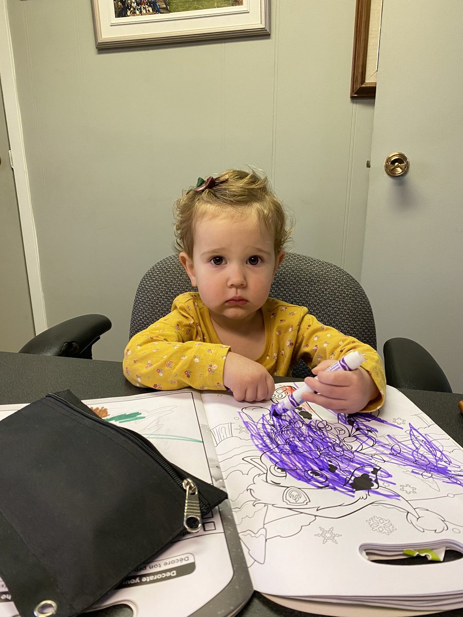 The customer across my desk this afternoon has her game face on and she means business. #daddydaycare