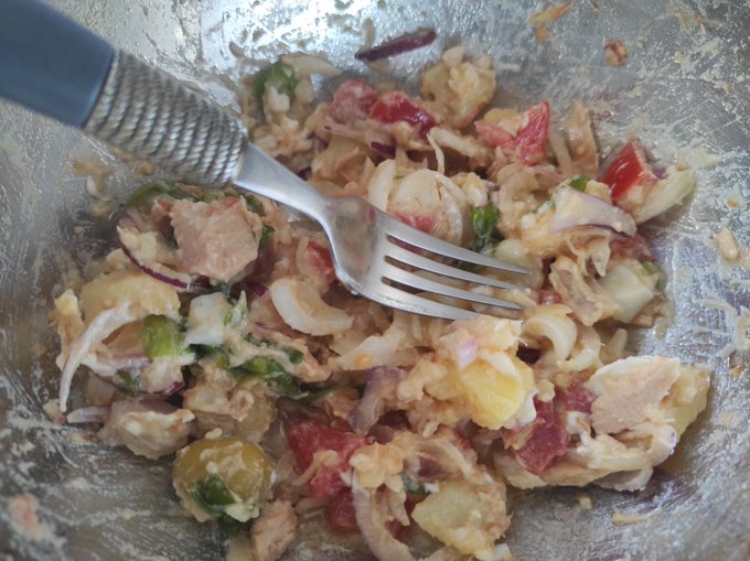 📢 Leo que un proyecto tan necesario como <a href="/LRenovera/">La Renovera</a> está haciendo cambios y necesita aumentar las suscripciones para poder mejorar el servicio, así que os voy a compartir cómo nos organizamos en casa para hacer la compra, por si a alguien le anima: