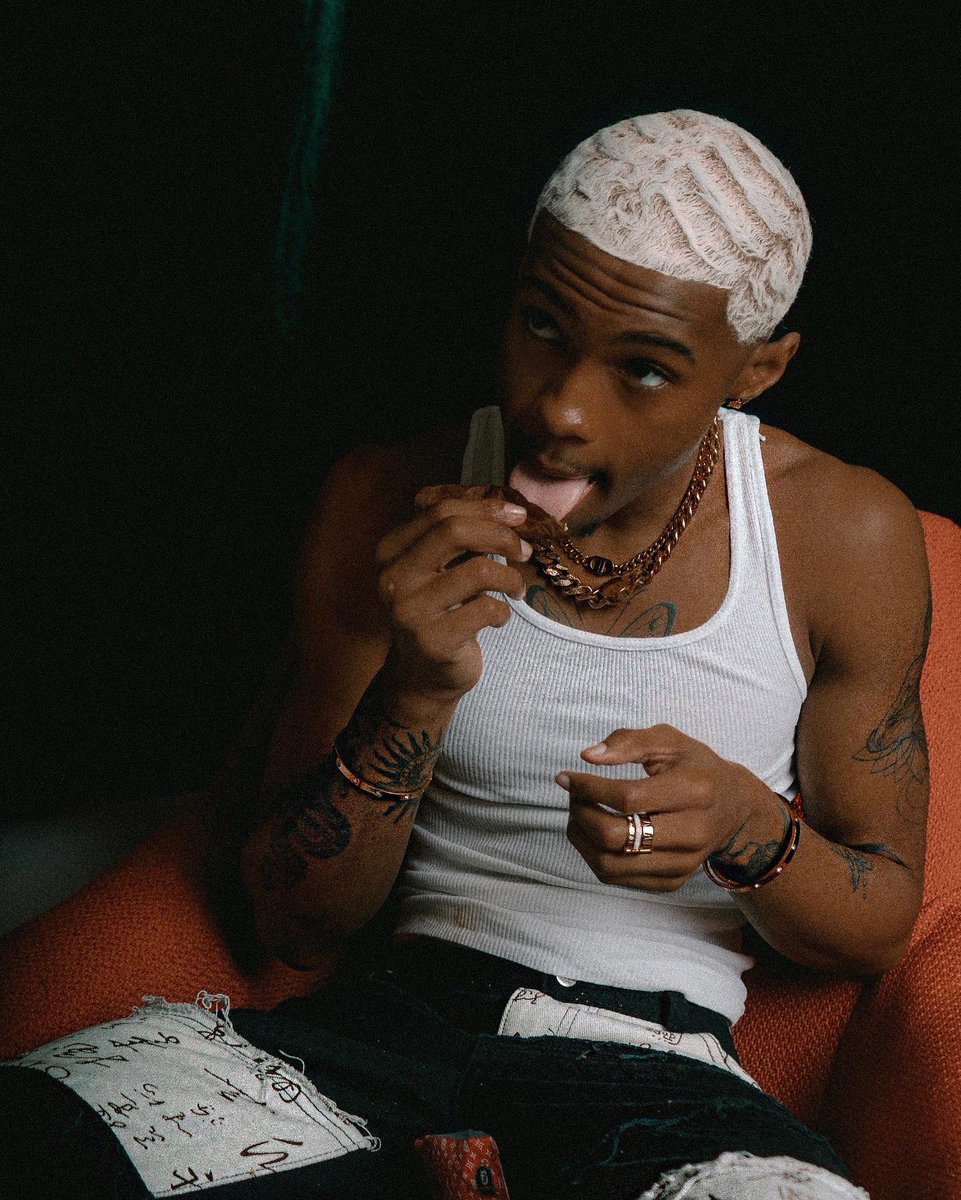 Brysonwore's tweet image. &amp;lt;333