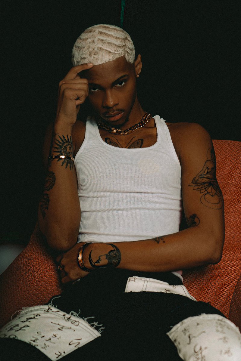 Brysonwore's tweet image. &amp;lt;333