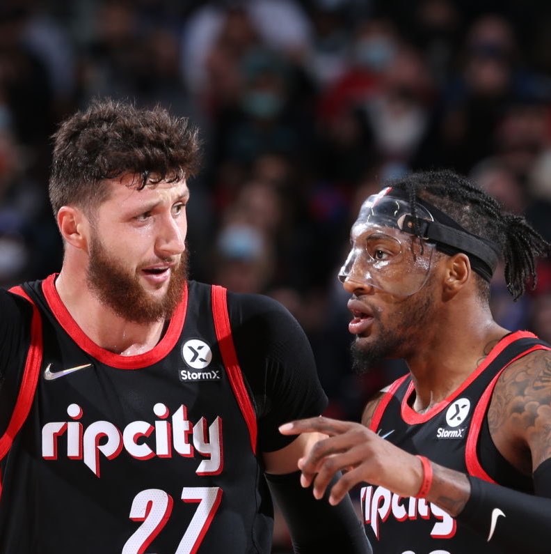 RT @TheNBACentral: The Trail Blazers have made Jusuf Nurkic and Robert Covington available, per @JakeLFischer https://t.co/lSh9tOHpSu