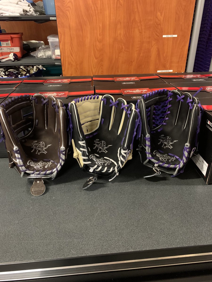 USTequipment's tweet photo. Custom gloves done up #UST style! 🔥💜 @UST_Baseball @RawlingsSports https://t.co/aqC7dTnQ8M