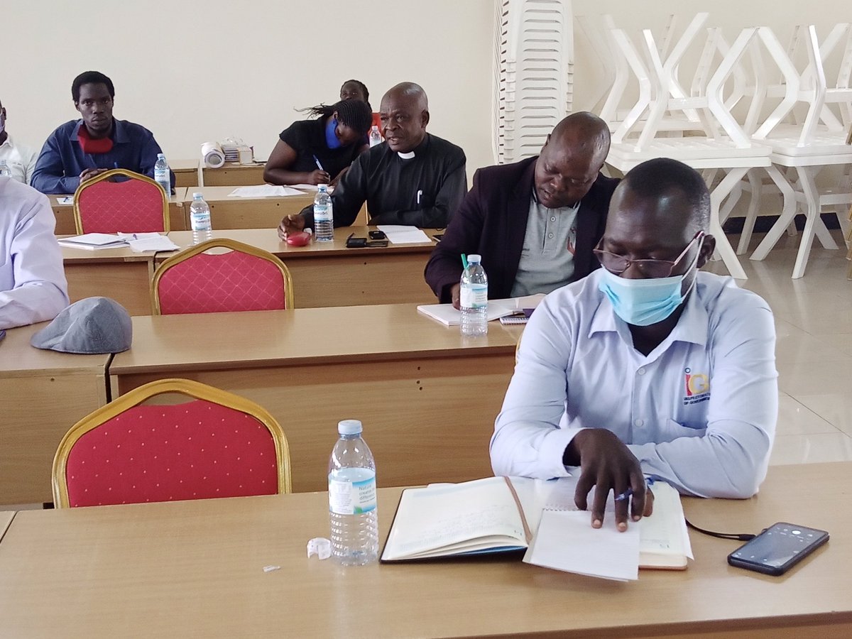 Today @lira_ngo_forum successfully conducted a District Integrity Promotion Forum geared at promoting Good governance among State and none state actors to improve Service Delivery.
It was chaired by @RDCLiraDLG with support from <a href="/actionaiduganda/">ActionAid International Uganda</a>
#SPA #YPPS project