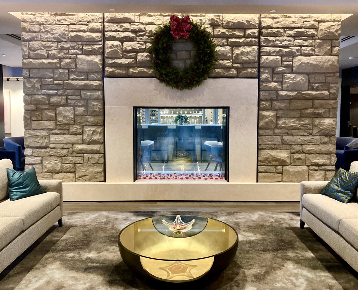 JadeStoneLtd's tweet photo. Sitting by a new fireplace and eating at a beautiful granite island🎄Sounds like Santa got the wish list right!

Fireplace Material: Travertine Yurac Mate by @HariStonesLtd
Lobby Bar: Aria Quartzite by @HariStonesLtd

#yyc #bar #fireplace #granite #itsagreatdayforcountertops https://t.co/mEXS6kxZ03