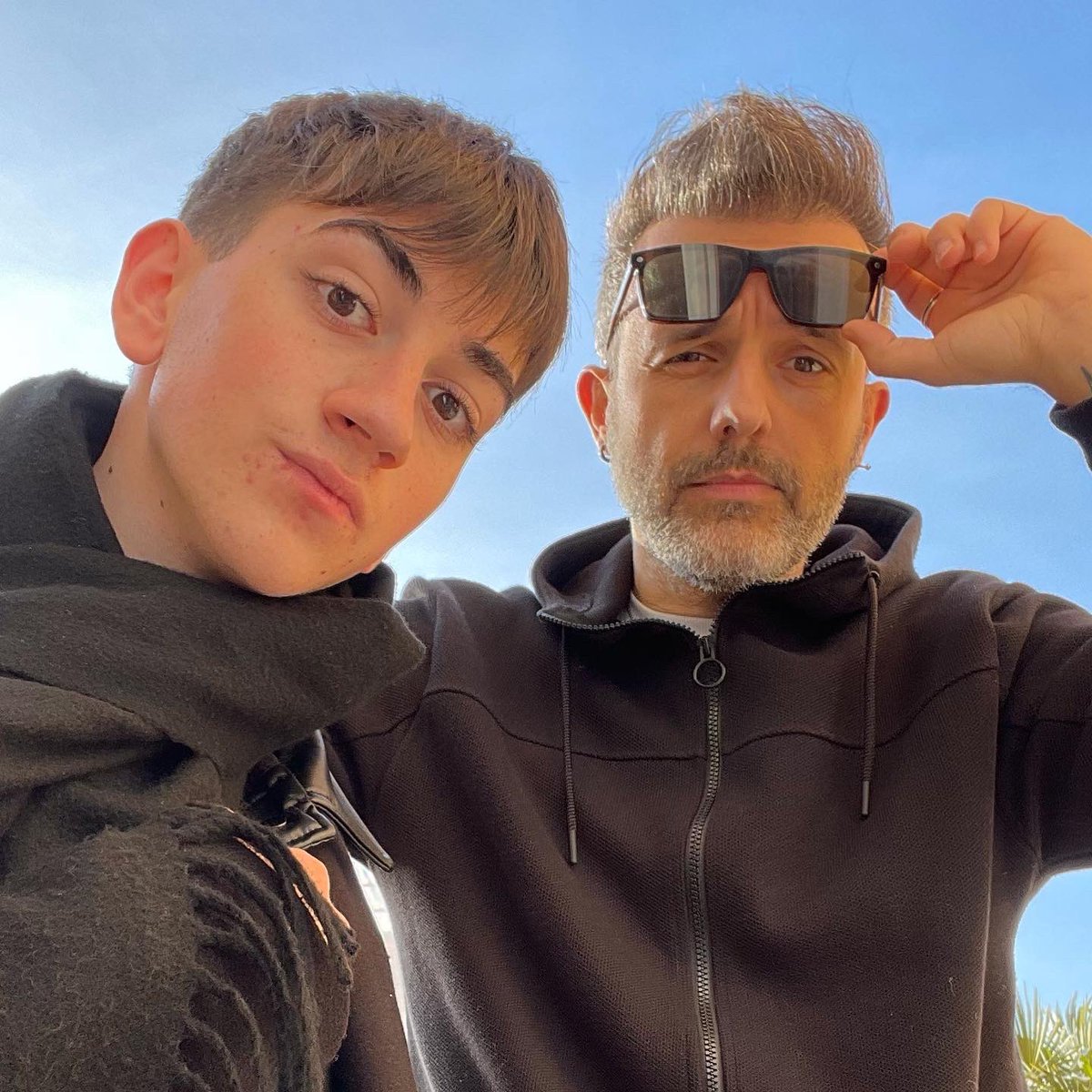 BeppeStanco's tweet photo. Sanremo Giovani, Destro .. 
Che sia un Sanremo di piena estate 
❤️☀️
#sanremogiovani #sanremo #destro #agostodipienaestate #amadeus #teatrodelcasinò #rai https://t.co/y9Ocyk9QdX