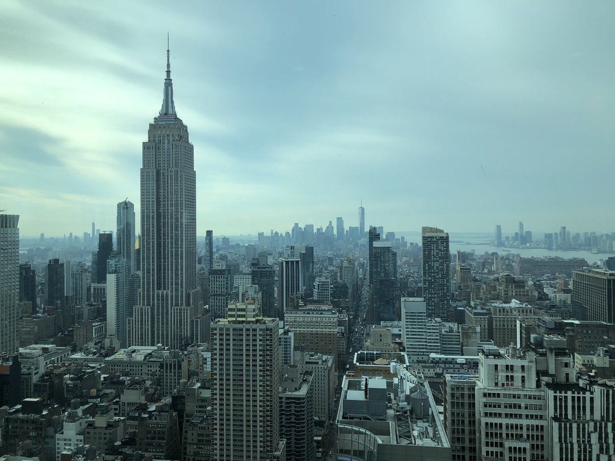 stevebrashear2's tweet photo. Working from @salesforce Tower NY and the view never disappoints! Fun fact: this is one of our “oldest” Towers, first opening to employees in 2016. https://t.co/CAcouTagz4