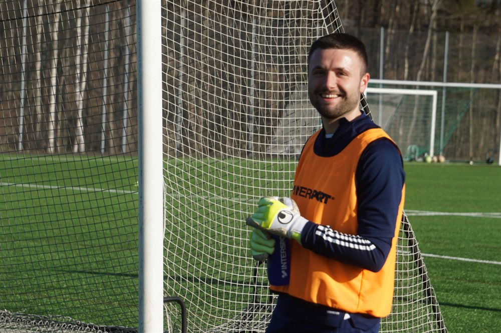 IFKSkovdeFK's tweet photo. ✅| Amar Ibrahimovic förlänger med IFK

Den 21-årige målvakten har skrivit på ett kontrakt över kommande säsong med sin moderklubb.

Läs mer⤵️

https://t.co/oy58gjfuwO https://t.co/YewhKQnaN5