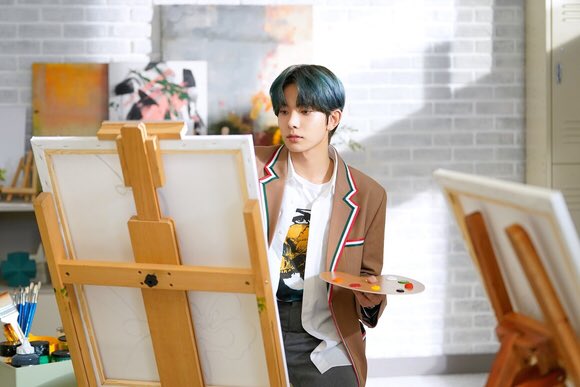 ENHYPENBRTeam's tweet photo. Retweet for #HEESEUNG 's brand reputation.

#희승 #엔하이픈_희승 #ENHYPEN_HEESEUNG @ENHYPEN @ENHYPEN_members

🍜🦌 https://t.co/w2Cje1Wq6f