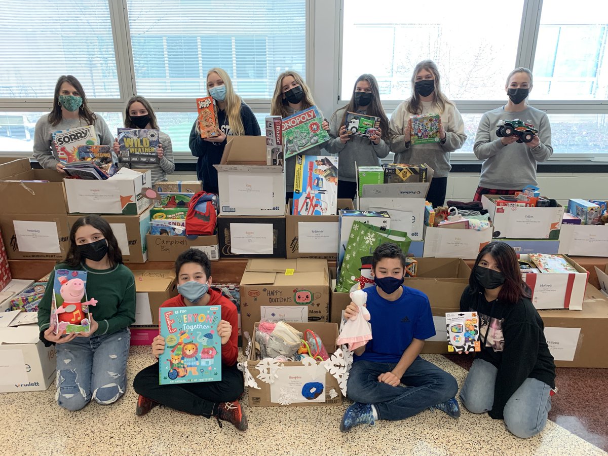 OJRMSPrincipal (@owenjrobertsms) on Twitter photo Shout out to our awesome Middle School Student Council for leading the way for Operation Giving Tree. Once again, our students and families stepped up brighten the holidays for some local boys and girls. #ojrproud <a href="/ojrsdMS/">Owen J Roberts Middle School</a> <a href="/OJRSD/">Owen J. Roberts School District</a> Shout out to our awesome Middle School Student Council for leading the way for Operation Giving Tree. Once again, our students and families stepped up brighten the holidays for some local boys and girls. #ojrproud <a href="/ojrsdMS/">Owen J Roberts Middle School</a> <a href="/OJRSD/">Owen J. Roberts School District</a>