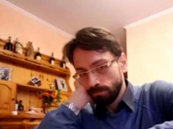 Corriere's tweet photo. Sieropositivo ebbe rapporti con 228 partner: condannato a 16 anni  https://t.co/cECq1LCsqE https://t.co/LgJi2Q3sPy