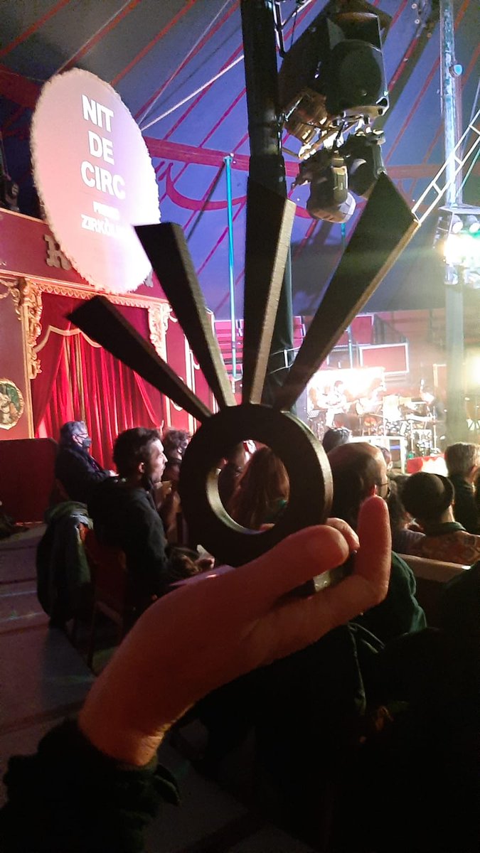 EscenaFamiliar tweet media