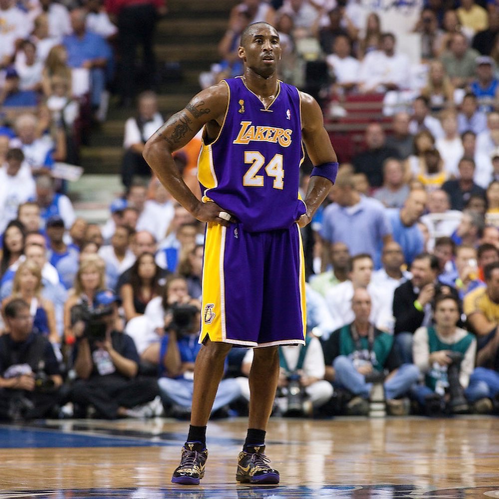 Kobe Bryant (2009-2010 Hardwood Classic Jersey) #kobe #kobebryant