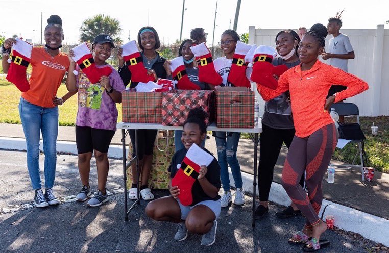 CSVcentralFL's tweet image. Santa’s Village was a success! 

Thank you to all the volunteers and donors who helped make this possible! 🎄