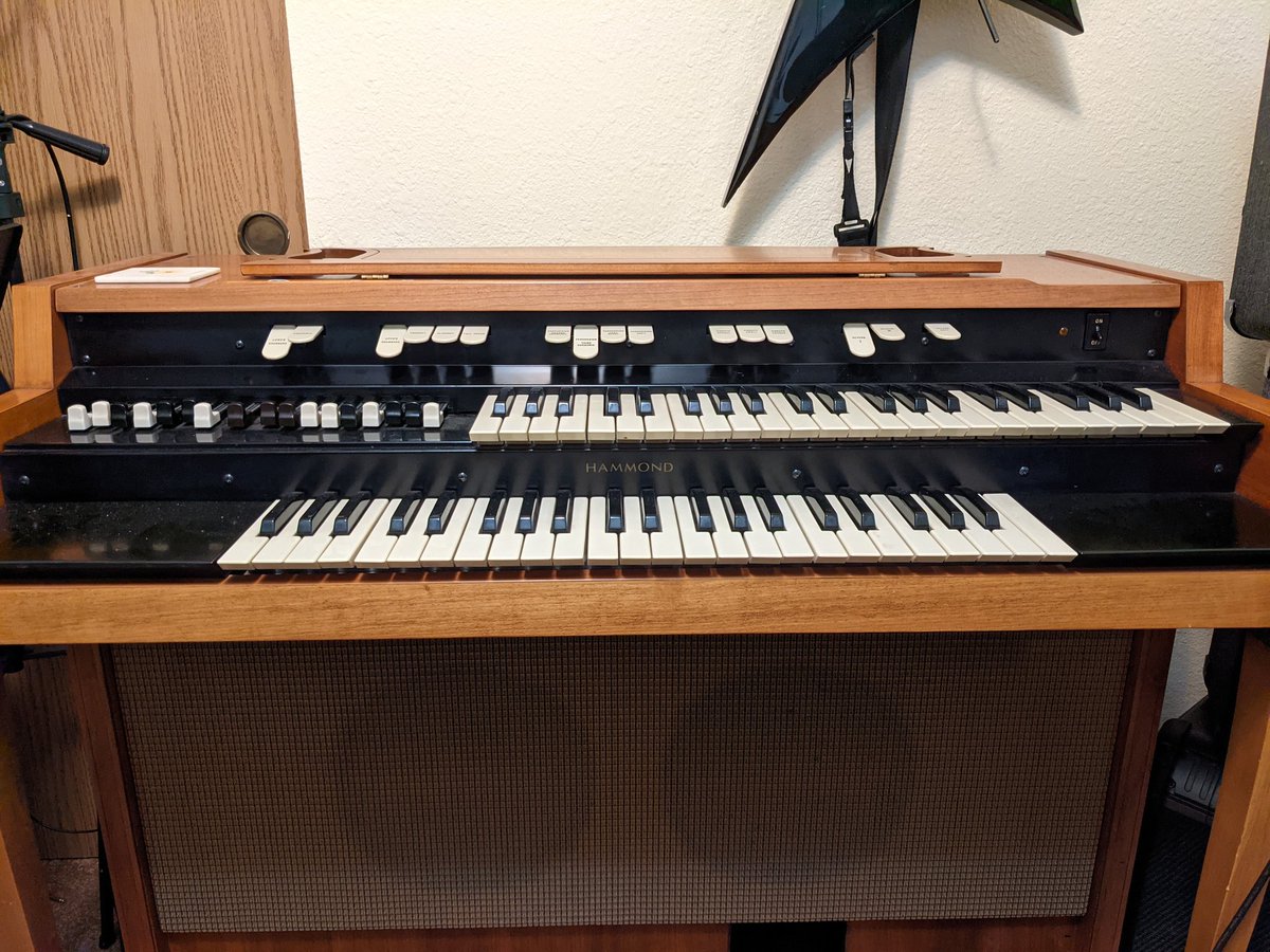 Writing for my 2022 album release has begun. Really excited to get stuck in. #songwriting #NewAlbum  #progrock #earthforge