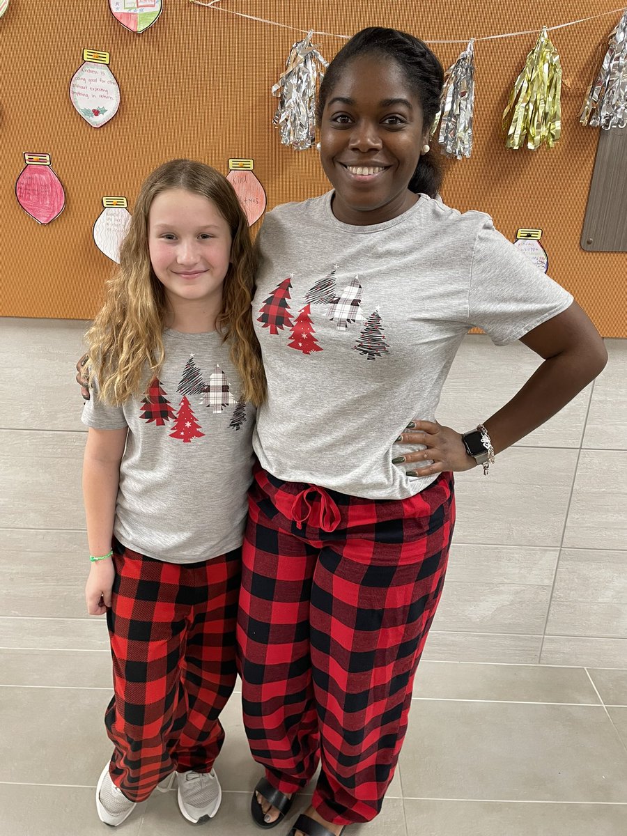 Diane Remmert (@dianeremmert) on Twitter photo Look at these LES âglammiesâ wearing their matching âJammiesâ. <a href="/KTthecounselor/">Kennisha Murray, M.Ed</a> <a href="/WISDLagway/">Lagway Elementary</a> Look at these LES âglammiesâ wearing their matching âJammiesâ. <a href="/KTthecounselor/">Kennisha Murray, M.Ed</a> <a href="/WISDLagway/">Lagway Elementary</a>