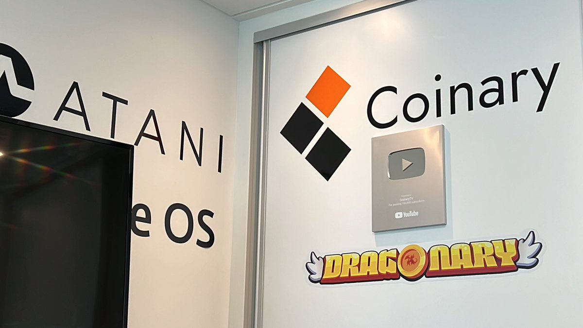 yograterol's tweet photo. At Coinary office with the team! #Dragonary https://t.co/Kbgs0wvOTt