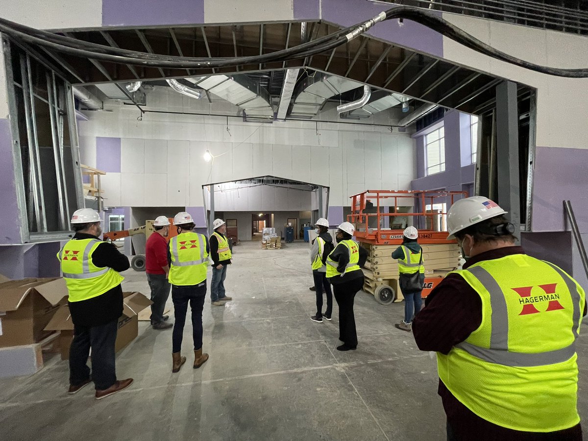 HSESchools's tweet photo. Excited to give our #HSEngaged class a sneak peek of the construction progress happening at the new Deer Creek Elementary. Progress is being made every week. It’s fun to follow along. https://t.co/PvnmLHMihu