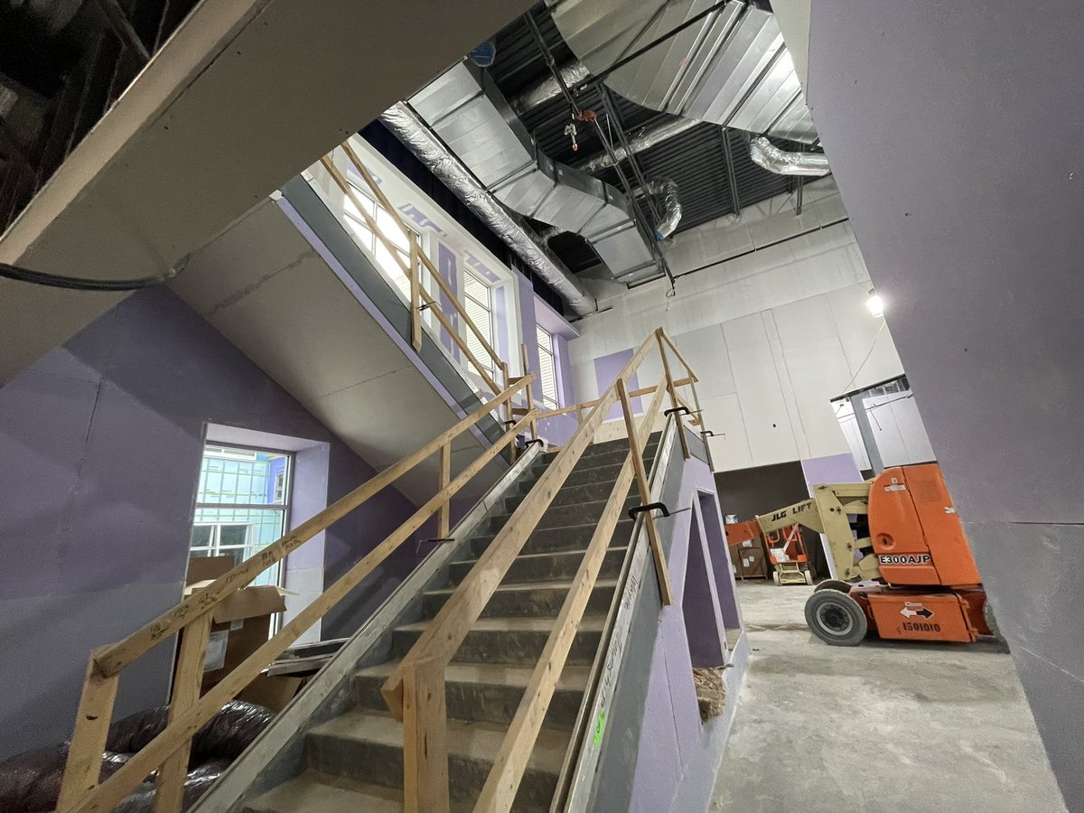 HSESchools's tweet photo. Excited to give our #HSEngaged class a sneak peek of the construction progress happening at the new Deer Creek Elementary. Progress is being made every week. It’s fun to follow along. https://t.co/PvnmLHMihu