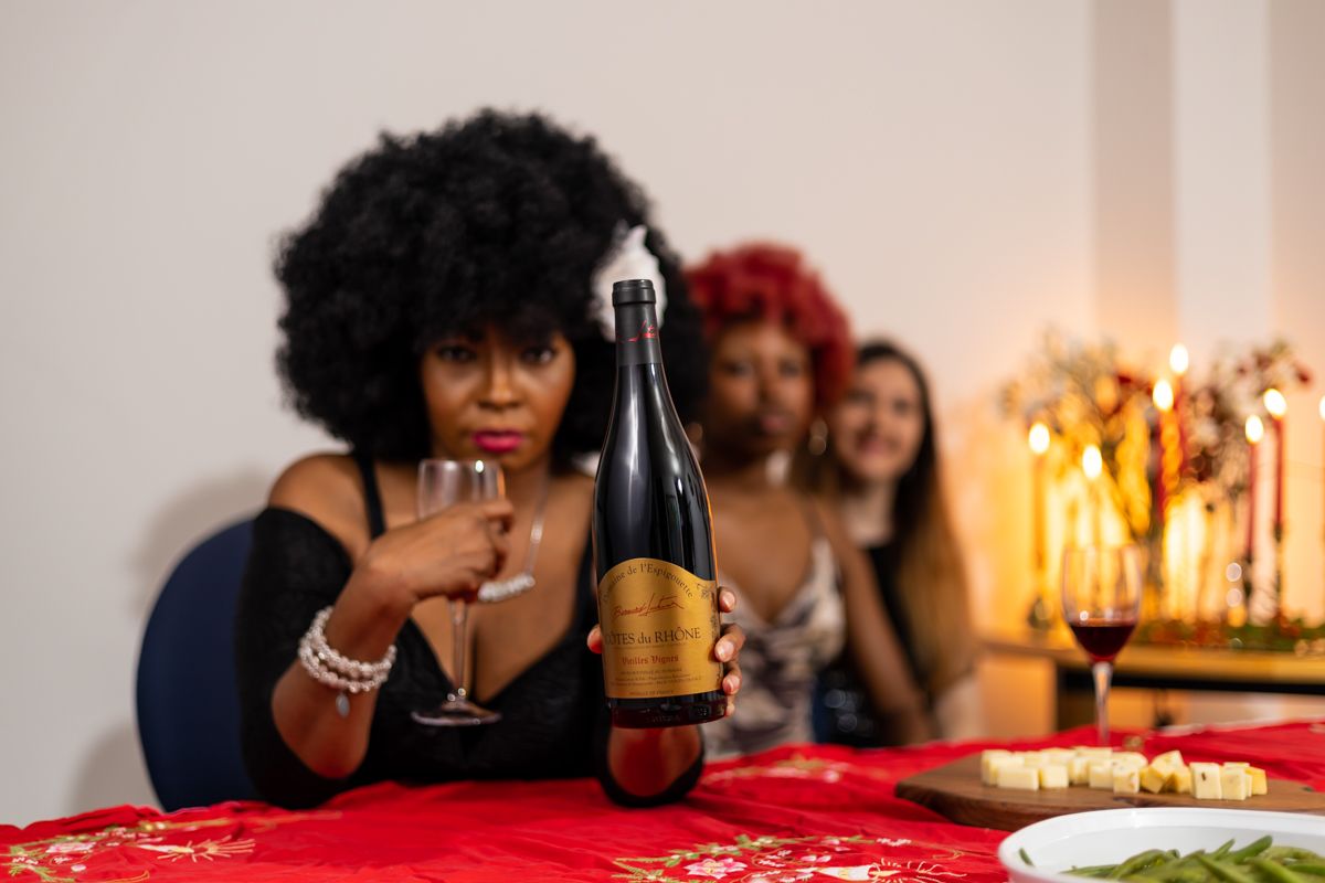 Espigouette Côtes Du Rhone Vieilles Vignes is one of our top-sellers for many reasons--->
-Certified organic!
-Balanced and long!
-Crowd favorite!

It's a classic for sure. 🎄🎄🎄 Happy holidays!

#everybottletellsastory