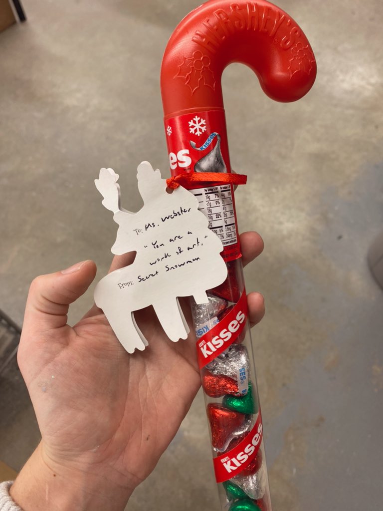 cfisherHDHS's tweet photo. Thank you, Secret Snowman!! #HDHSPride https://t.co/hz2eOFuogP