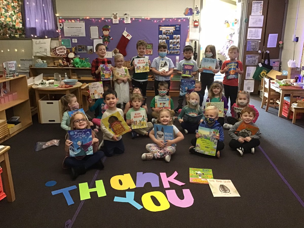 HPreister's tweet photo. What a day! A science experiment, lunch from @HoraceMann and books donated from @MPSAldrich This was a top 10 Wednesday! #gratitude @MillardPS @NorrisElem #bestwednesday #thankyou ❤️🦁🥰 https://t.co/0kKh6kMB1L