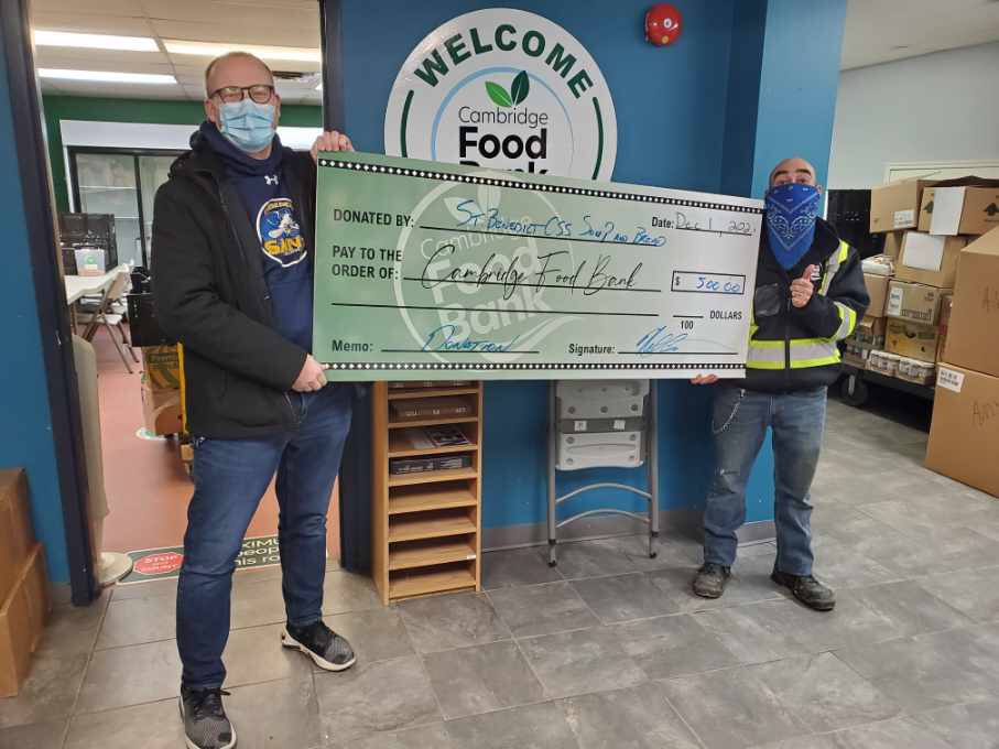 BenedictTech's tweet photo. St. Benedict C.S.S.‘ s Soup and Bread initiative’s first Cambridge Food Bank Donation comes in the form of a $500 cheque acquired through catering  prepared by our grade 11 and 12 Hospitality and Tourism students. Merry Christmas!!!!! https://t.co/pAIaPnTwnt
