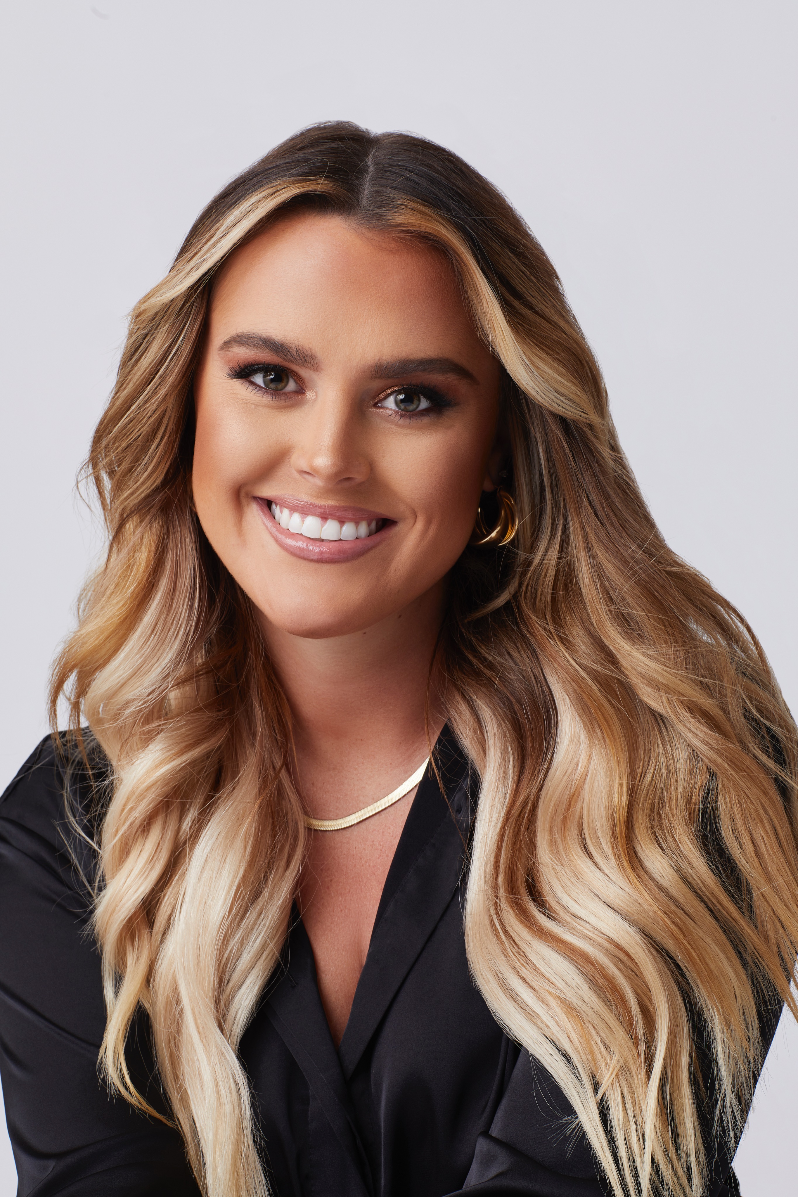 Rianna Hockaday - Bachelor 26 - Discussion - *Sleuthing Spoilers* FGrYhYFVIAIiDQC?format=jpg&name=4096x4096