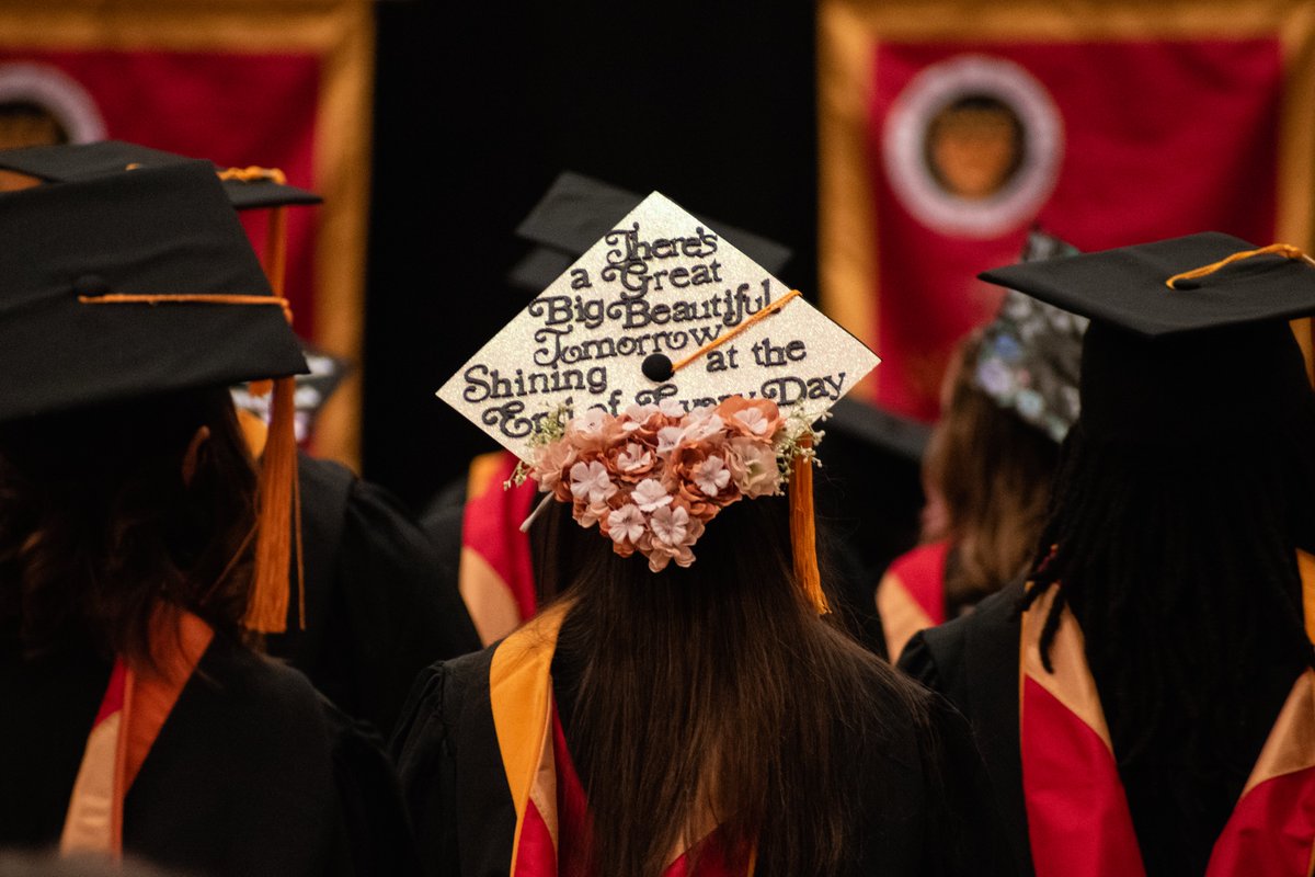 setonhill's tweet photo. Welcome to the #Alumni club! π #SetonHillGrad
More photos from December Commencement can be found on our Facebook Page (make sure you're following us!)
β‘οΈ https://t.co/dqJzmp08Si https://t.co/MzB2EBTOPa
