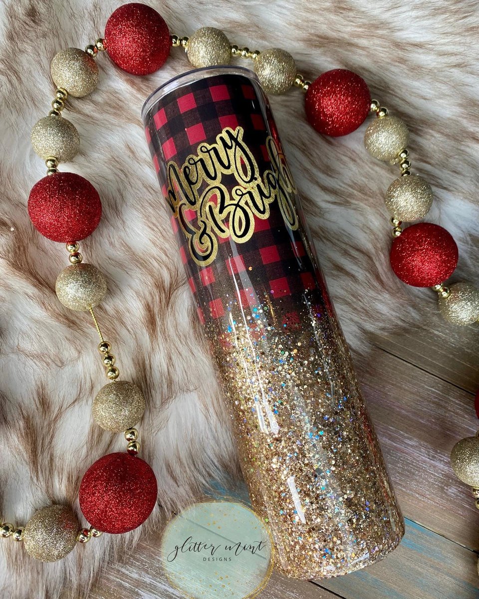 "It’s beginning to look a lot like Christmas 🎄… at least in the craft world it is 😂" - glittermintdesigns

We couldn't have said it better ourselves! Craft your own custom tumbler with epoxy resin today!

📸 \\  instagram.com/p/CVv1yH_vCAA/