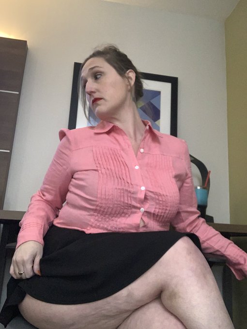 Step into my office&hellip; we need to have a talk. 🥵🥵🥵 https://t.co/VB8pDVlXWS<a href="/tag/manyvids"class="tags"><span>#manyvids</span></a>