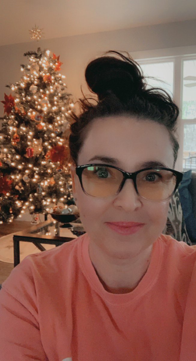 cmh2761's tweet photo. Trying out my new #migraineshields 🤓
#vestibularmigraine #menieres https://t.co/HMcoNRWRi9