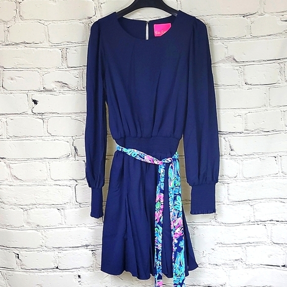 SoCalStyle4Moms's tweet photo. So good I had to share! Check out all the items I'm loving on @Poshmarkapp from @biowoman03 #poshmark #fashion #style #shopmycloset #lillypulitzer #boden #verabradley: https://t.co/E3wgscgj8x https://t.co/6QrYJvDxlR