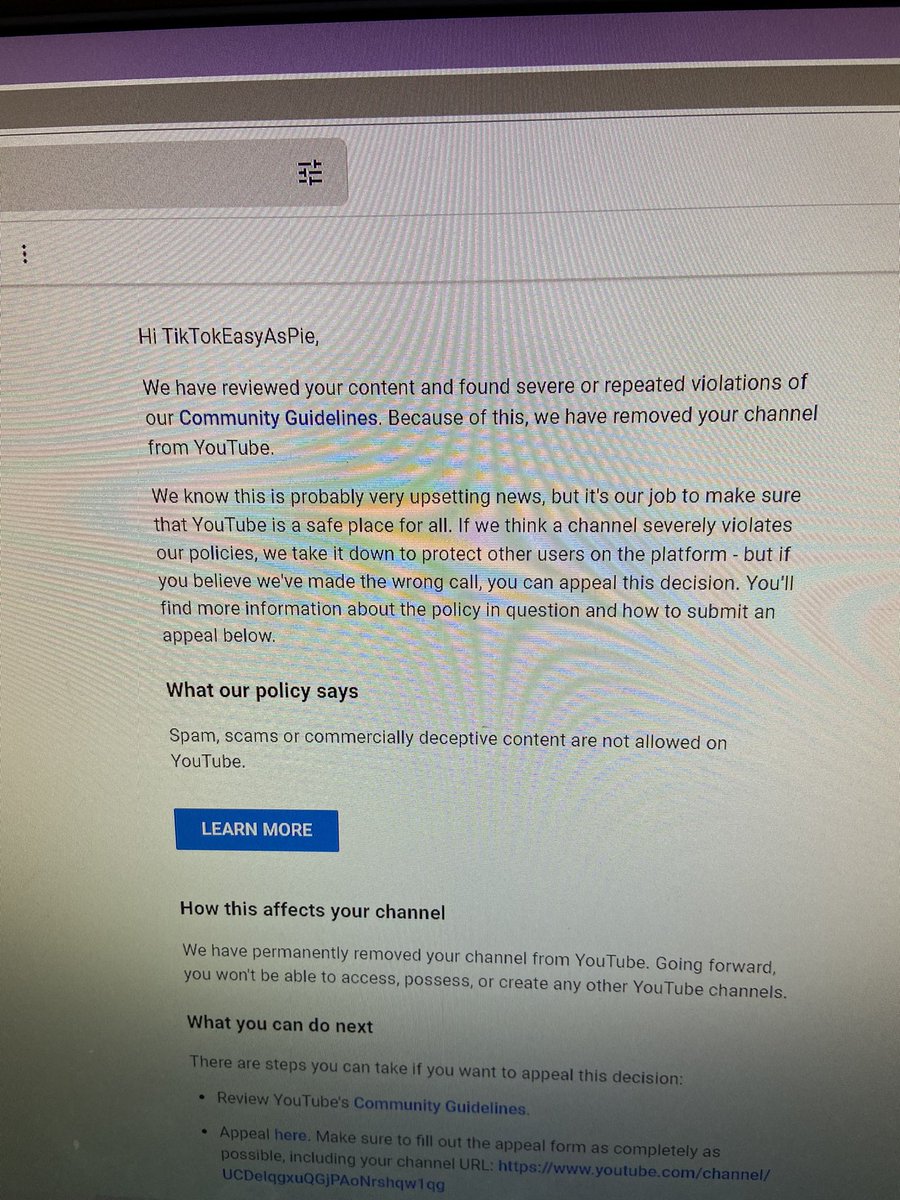 EzRa_Snorty's tweet photo. @TeamYouTube I read the email but it does not specificy what exactly I did wrong can you please look into my account for me ? https://t.co/oyqCvW1AbK