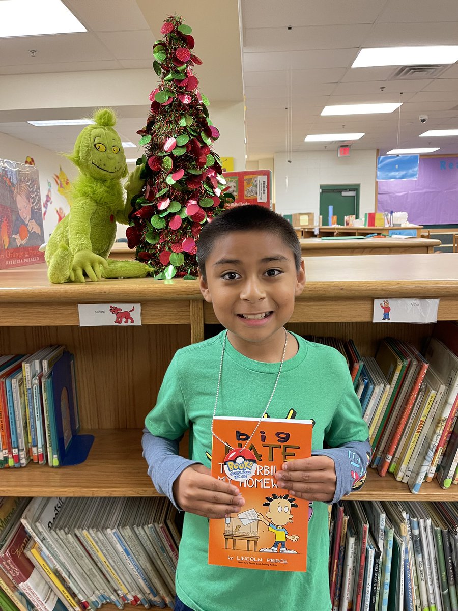 laurenbpish's tweet photo. On the 10th Day of Christmas 🎄 my Librarian 📚 gave to me 🎁….congratulations Jeremy! Jeremy was nominated for being kindhearted & always following expectations! @WeinertES @SeguinISD @MatsRead #12DaysofReading #SeguinReads https://t.co/1zyy46PZfI