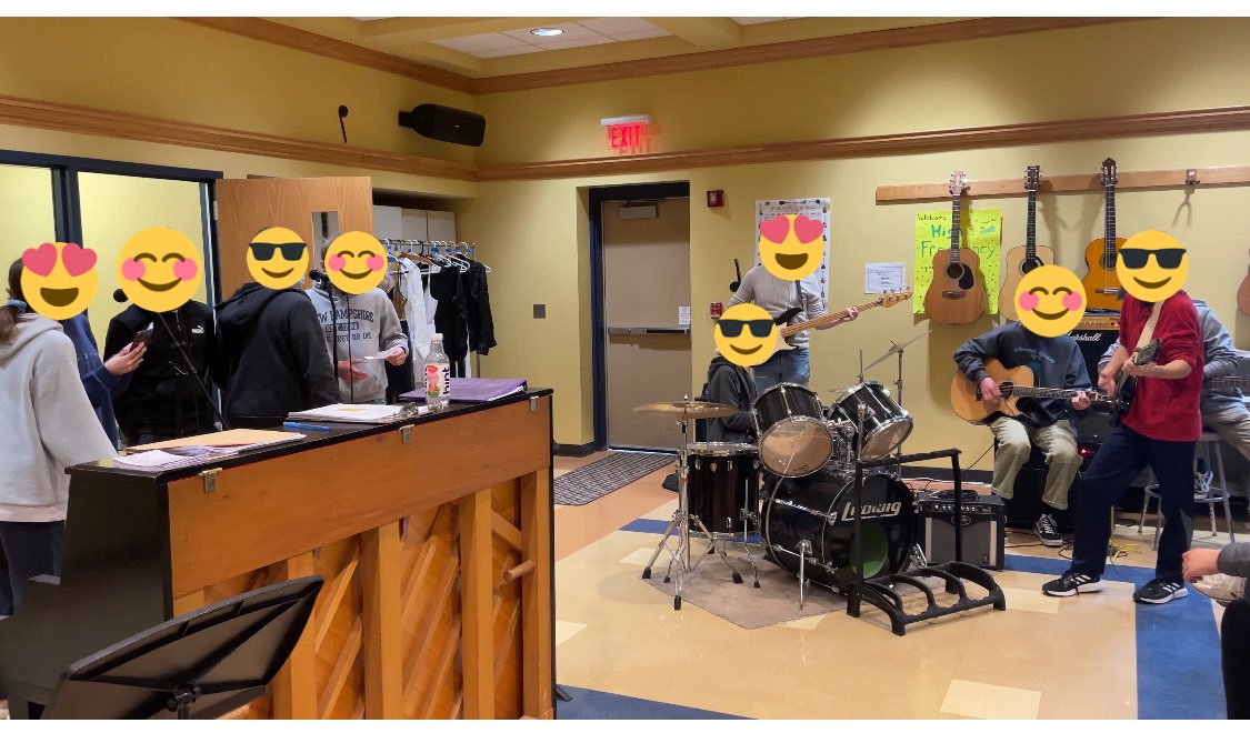 Sra. Ferrara tweet media