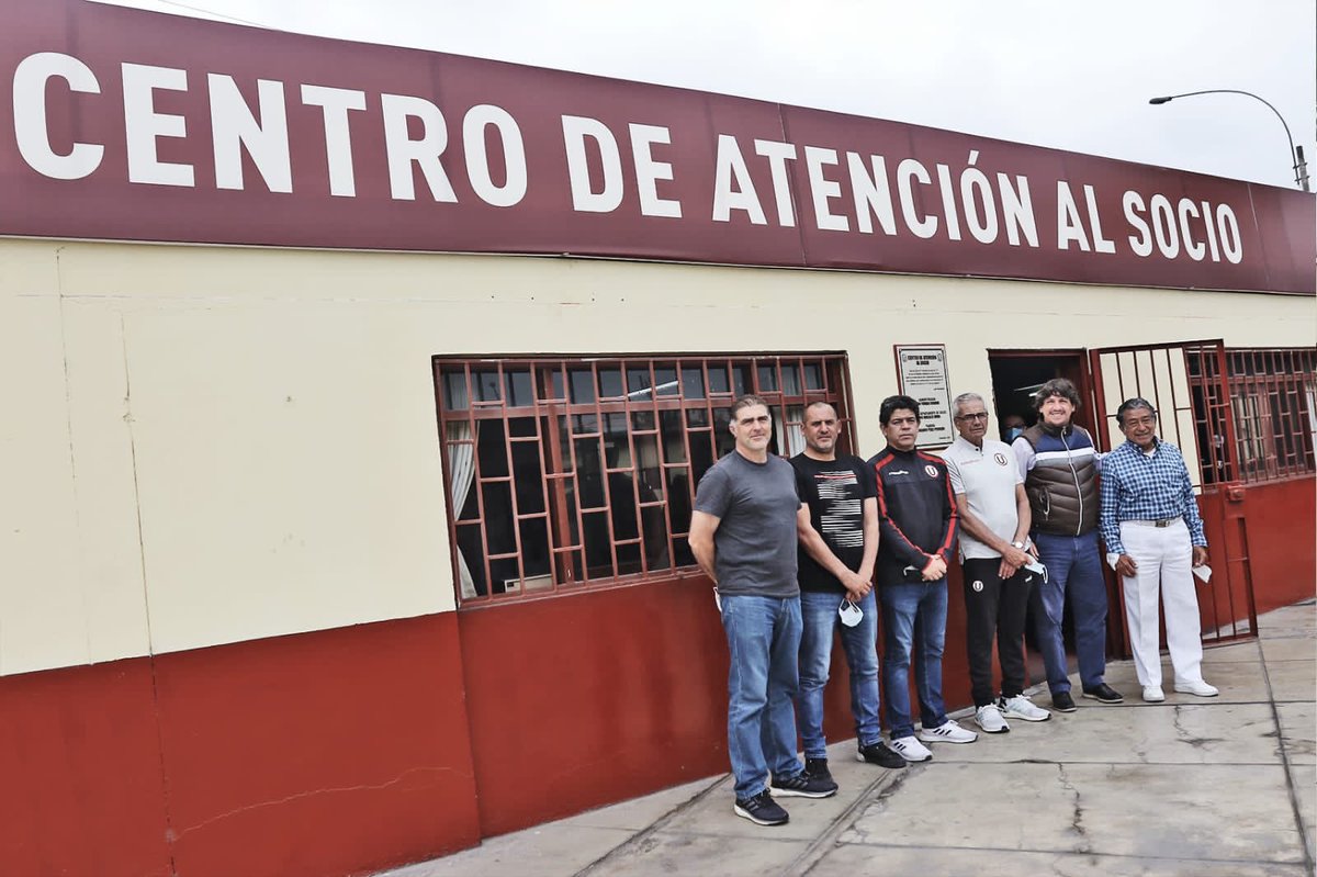 jferrari5's tweet photo. Con mucho gusto inauguramos el centro de atención al socio, acá unas fotos de cómo ha quedado nuestro templo, seguimos reconstruyendo nuestra U!!! @SUNATOficial @IndecopiOficial https://t.co/ojPmKjNXde