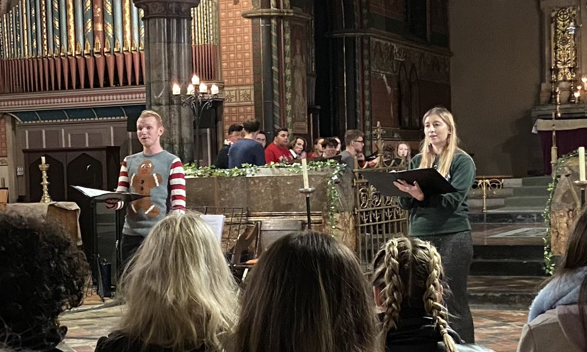 rachel_rmh's tweet photo. Lovely evening- thank you @ArtefactsLiv. Thank you for lateral flow-ing your socks off to keep us safe so we could hear your fabulous voices! https://t.co/sfmCoANLS2