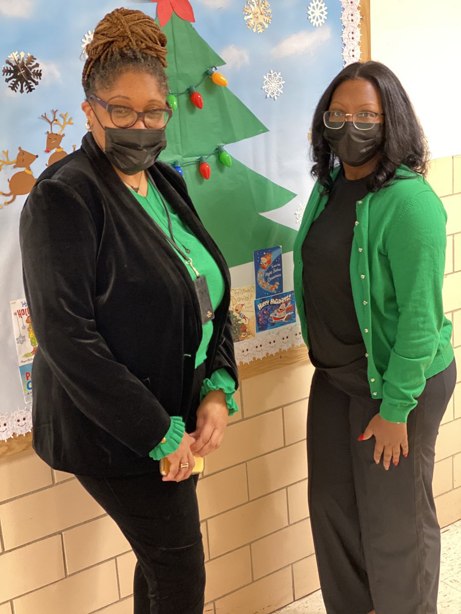 LewisdaleLions's tweet photo. Assignment understood! Thank you @Ms_Stover for participating in our “Don’t be mean, wear GREEN” spirit day today! You and our leader, Principal @MsHaith look festive and amazing! #pgcpsproud #title1proud https://t.co/CrML8WUV28