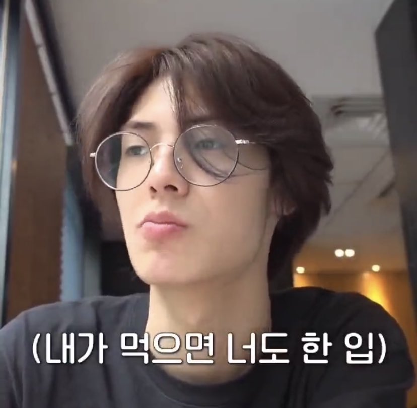 skzxhfiles's tweet photo. Kinda boyfriend material #LeeKnow #StrayKids #Jooyeon #XdinaryHeroes https://t.co/6I3ZQL0HQI