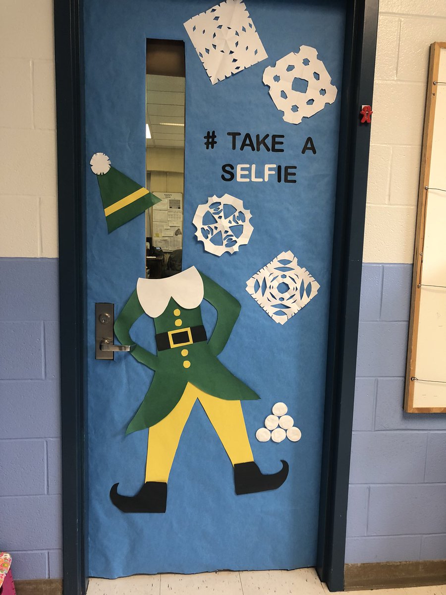 FunWithMsFlynn's tweet image. *insert smiling face here* 😁