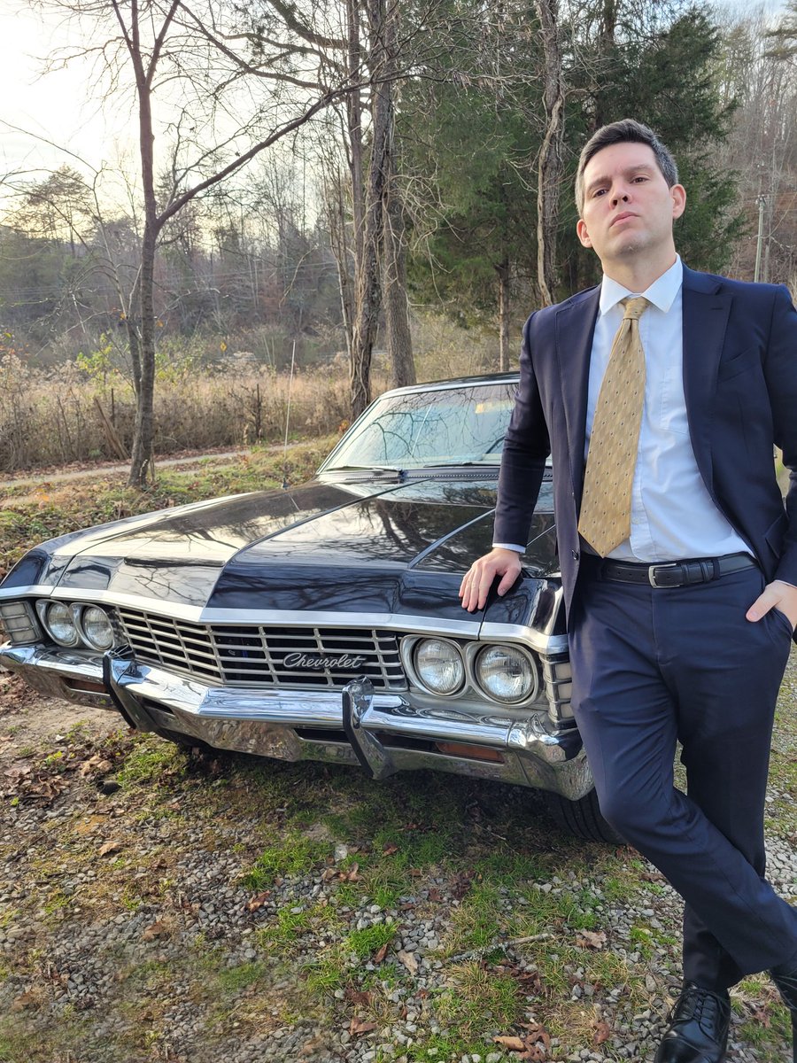 LastActionJosh's tweet photo. Hunter and I are, back home, back to the real world, but I always keep the SPN family close. #SPNfamily #spnnashcon #SPNNASHCON21 #supernatural #67impala #Thewinchesters #Creationent https://t.co/ECgEhGhucY