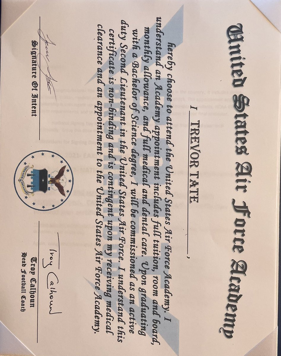 Officially signed to THE United States Air Force academy!! Blessed and honored for this opportunity. ⚡️
<a href="/Coach_Kavy/">Trey Kavanaugh</a> <a href="/CoachTCalhoun/">Troy Calhoun</a> <a href="/CoachAC3/">Ari Confesor</a> <a href="/CoachLobotzke/">Steed Lobotzke</a> <a href="/UCNCFootball/">Tim Winters</a> <a href="/AToastToTheHost/">Go Air Force</a>