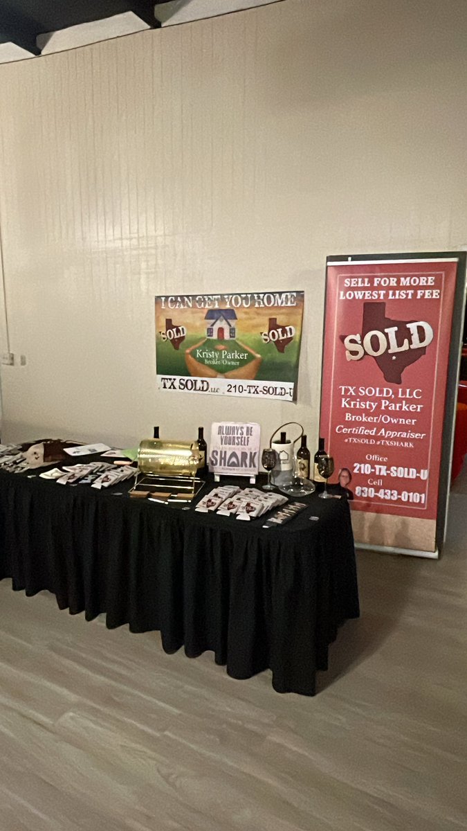 ingram16_ingram's tweet photo. Come by and see us at the San Antonio Area Baseball Coaches Association banquet. Let’s talk about how we can get you home!!!! https://t.co/sE8e78qOs8