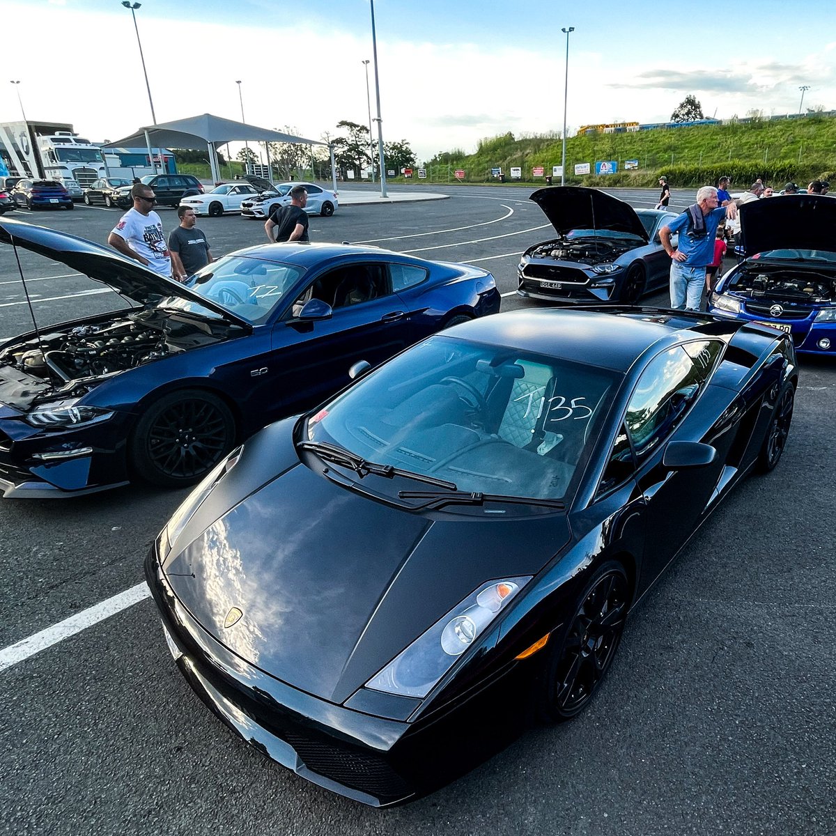 SydneyDragway's tweet photo. Muscle and Exotic at Sydney Dragway’s Aeroflow Race 4 Real off street drags
#dragracing #offstreetracing https://t.co/tc0bScWrIR
