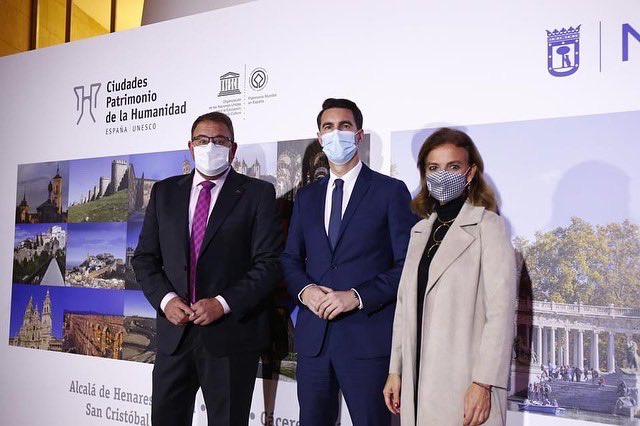 GrupoCPHE's tweet photo. Las Ciudades Patrimonio de la Humanidad y @MADRID ponen el foco en el turista del norte de España para 2022: Ambas  instituciones han presentado su oferta turística y cultural en un acto celebrado en #Bilbao
#CiudadesPatrimonioEspaña
#UNVIAJEEXTRAORDINARIO
@ayto_merida @arosuna https://t.co/ZGebehw1Qq