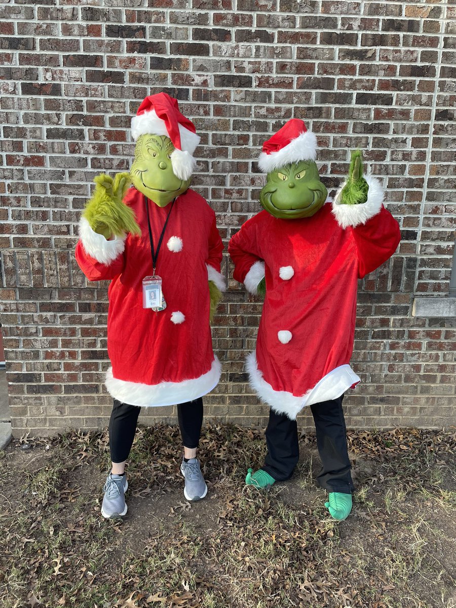 Stink, Stank, Stunk! Merry Grinchmas from CES Carline!! @columbiaeschool